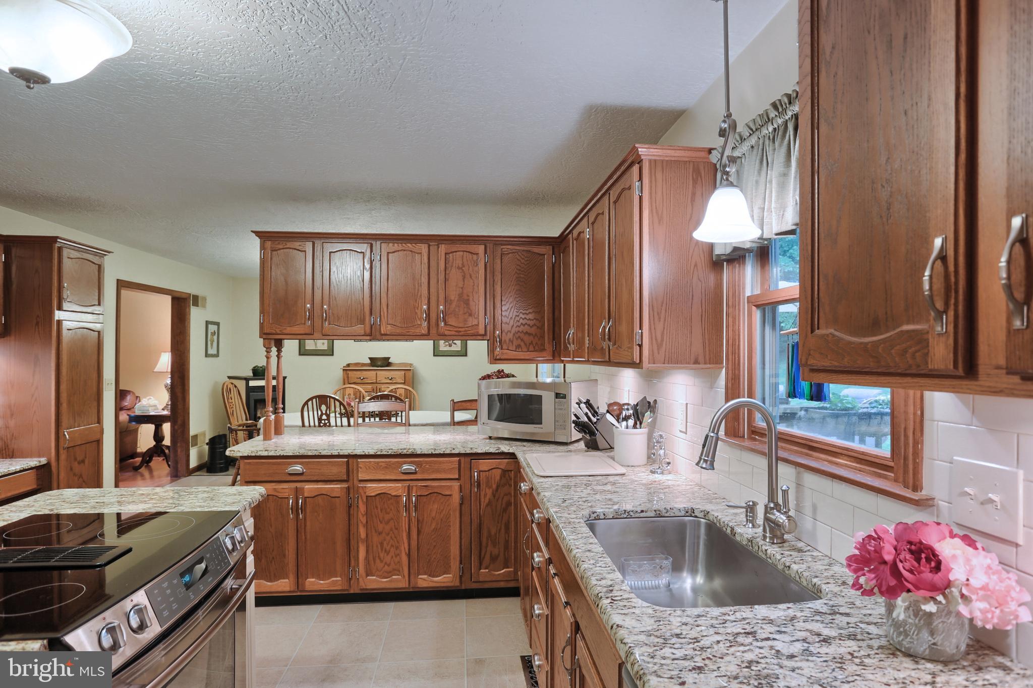 5466 Ridge Road Elizabethtown, PA 17022 - Photo 13 of 44 Gallery Image 13