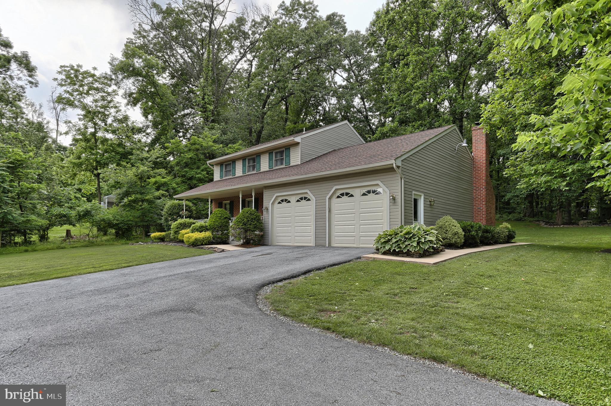 5466 Ridge Road Elizabethtown, PA 17022 - Photo 3 of 44 Gallery Image 3