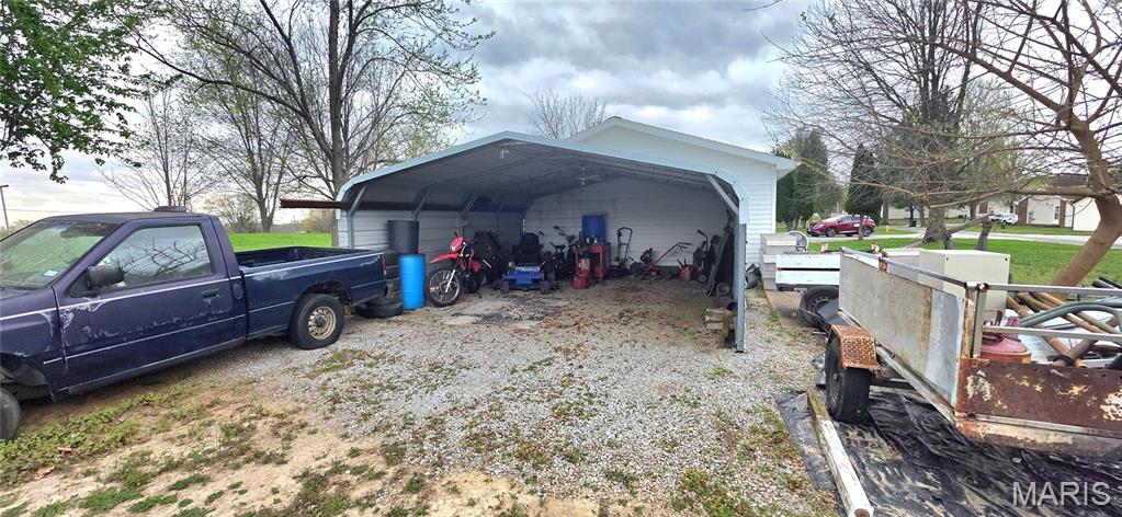 732 Roosevelt Street Chester, IL 62233 - Photo 26 of 35