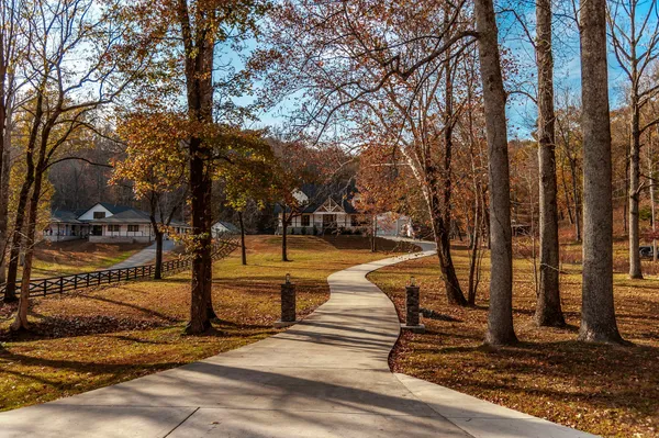 $2,199,900 | 407 Hogans Branch Road, Goodlettsville, TN 37072
