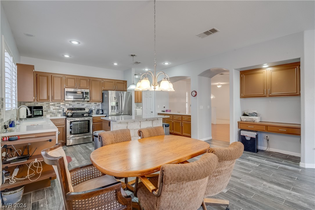 819 Bitterroot Street Henderson, NV 89002 - Photo 12 of 41 Gallery Image 12