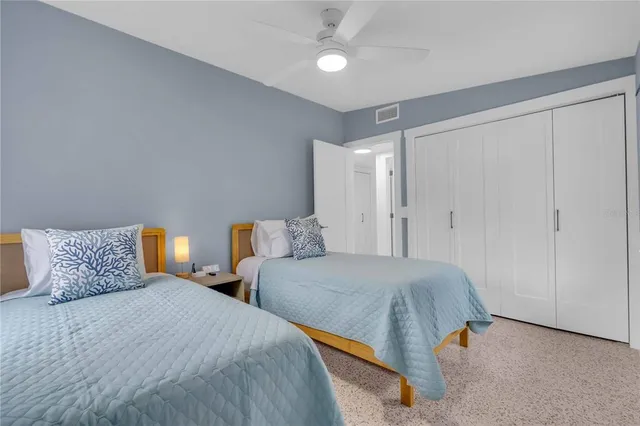 $1,595,000 | 306 66th Street, Holmes Beach, FL 34217