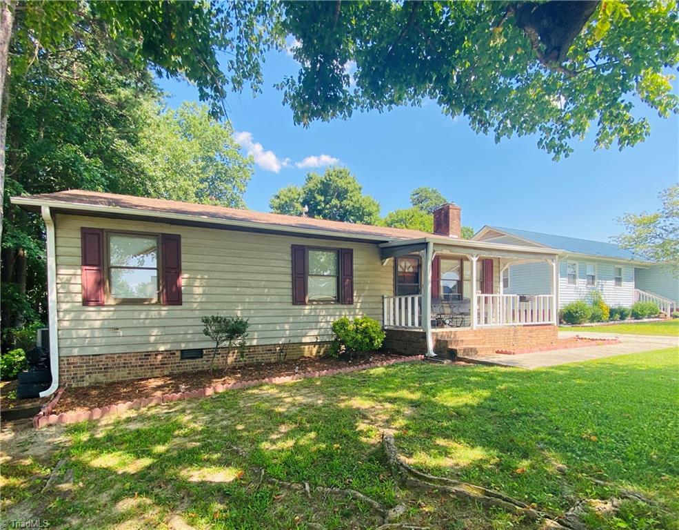 633 Paramount Street High Point, NC 27260 - Photo 1 of 19 Gallery Image 1