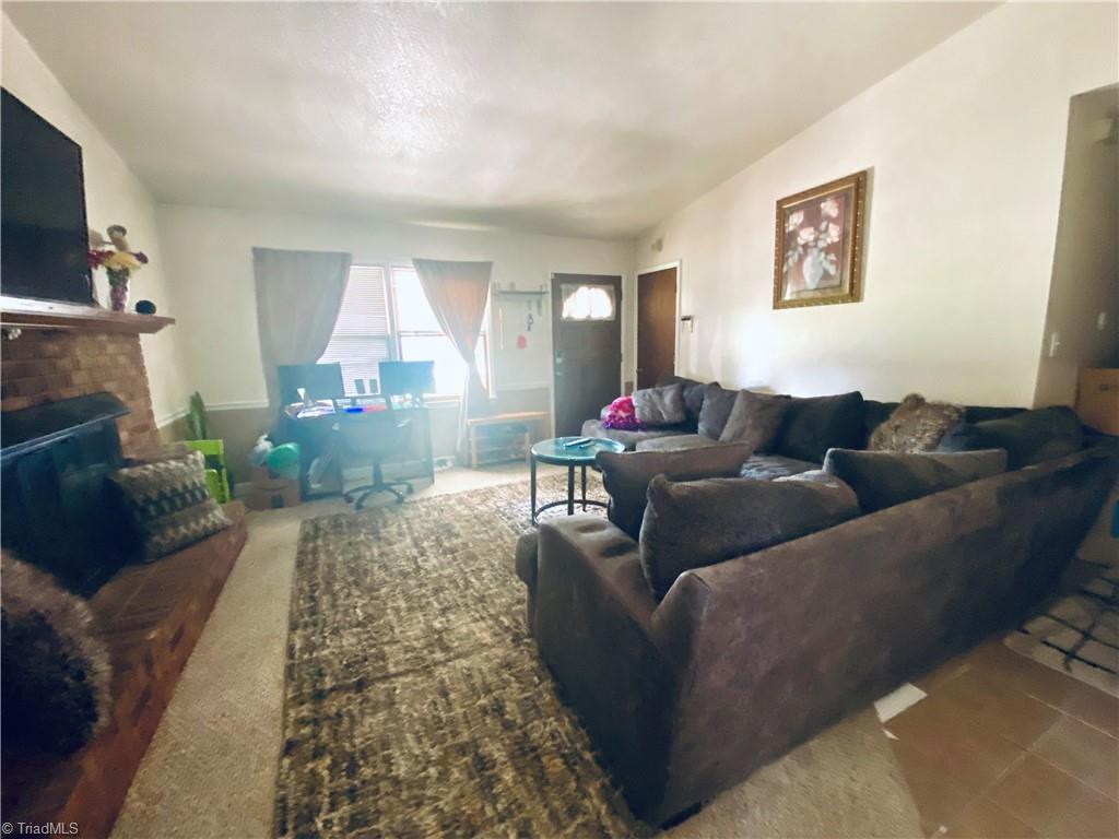 633 Paramount Street High Point, NC 27260 - Photo 12 of 19 Gallery Image 12