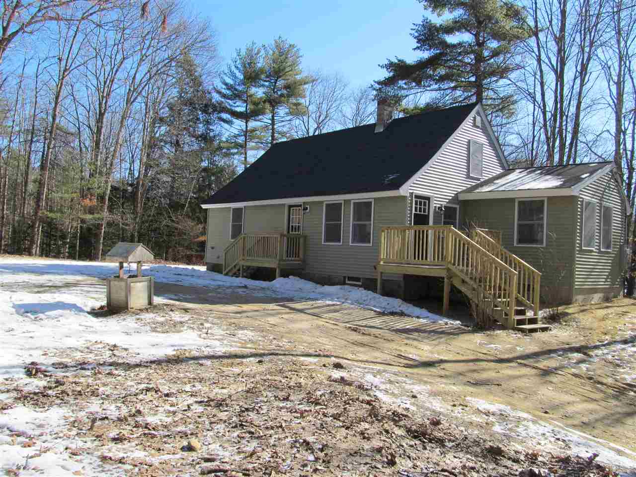 97 Wes Locke Road Barnstead, NH 03218 - Photo 1 of 32
