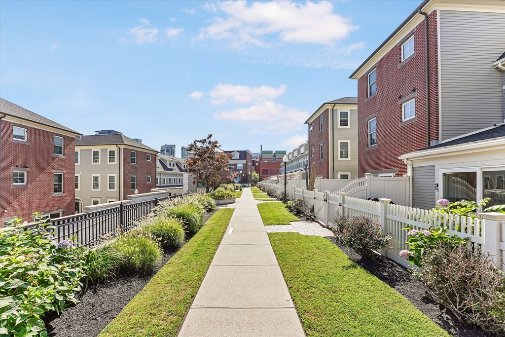 55 Chelsea Street, Unit 55 Boston, MA 02129 - Photo 1 of 22