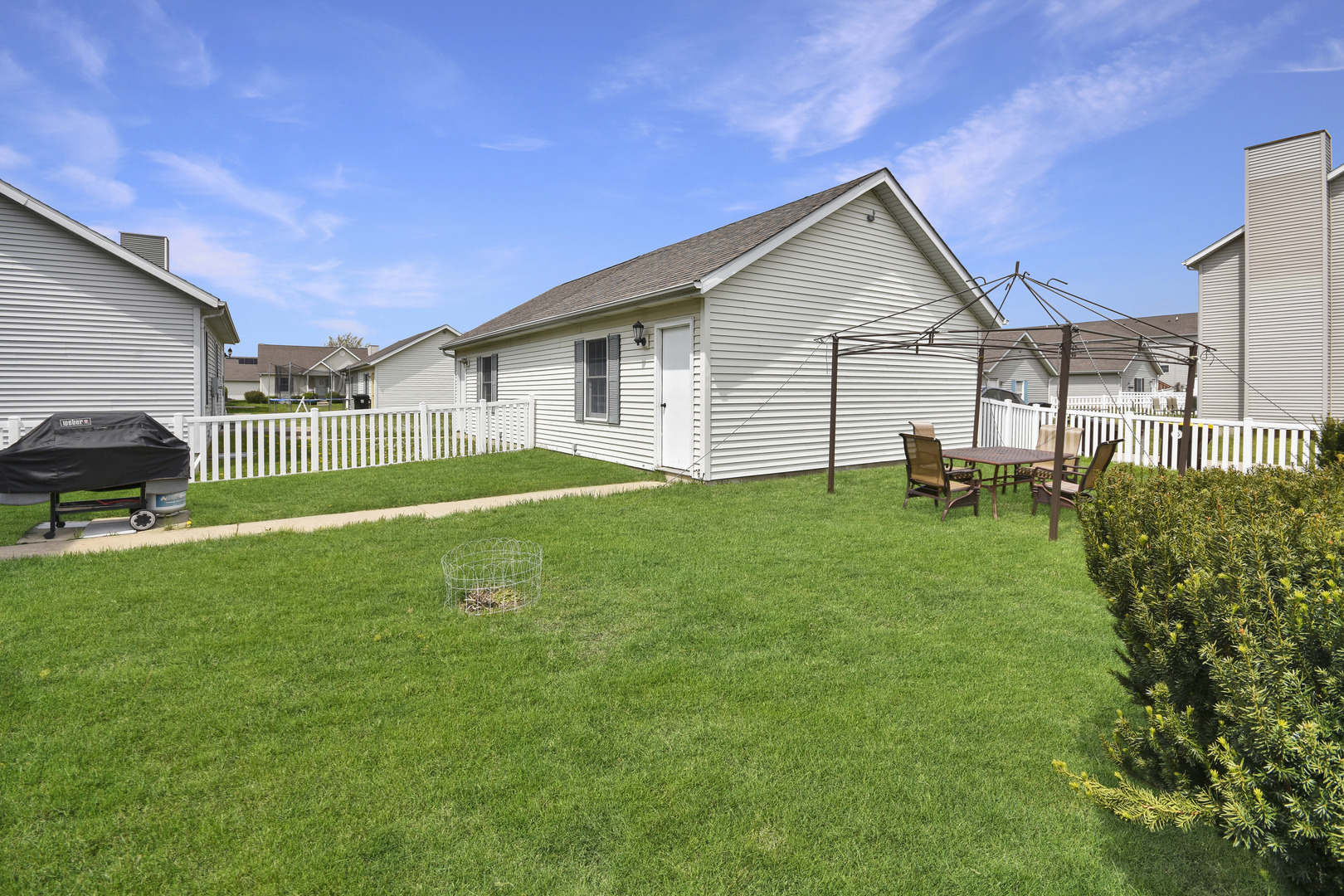 906 Bull Street Normal, IL 61761 - Photo 27 of 36 Gallery Image 27