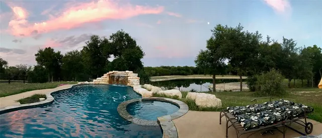$9,500,000 | 6101 County Road 208, Lampasas, TX 76550