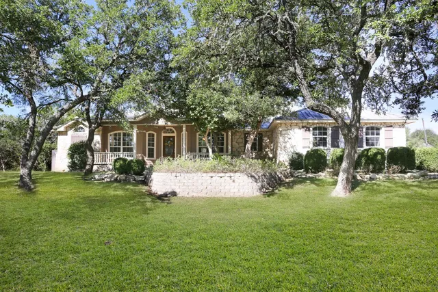 $775,000 | 161 North Stallion Estates Drive, Spring Branch, TX 78070