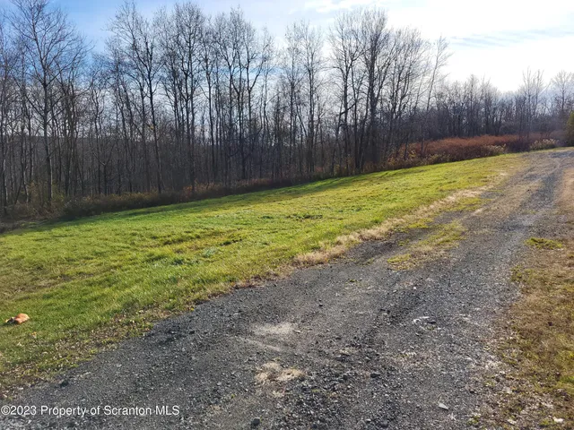 $85,000 | 500-block Clinton Street, Vandling, PA 18421