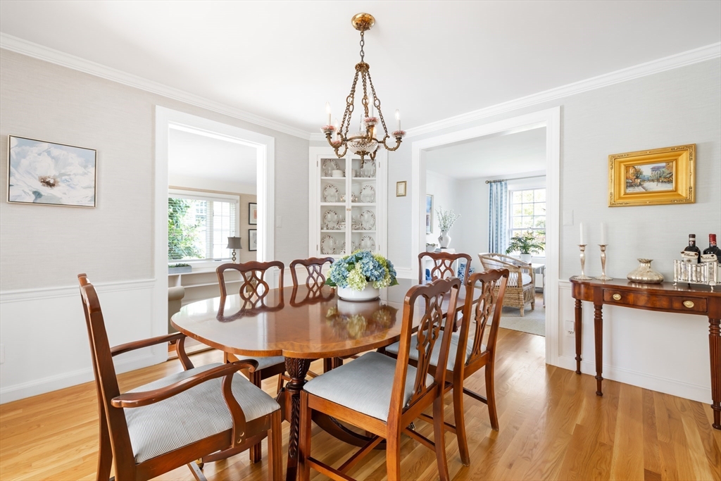 212 Broad Meadow Road Needham, MA 02492 - Photo 10 of 33