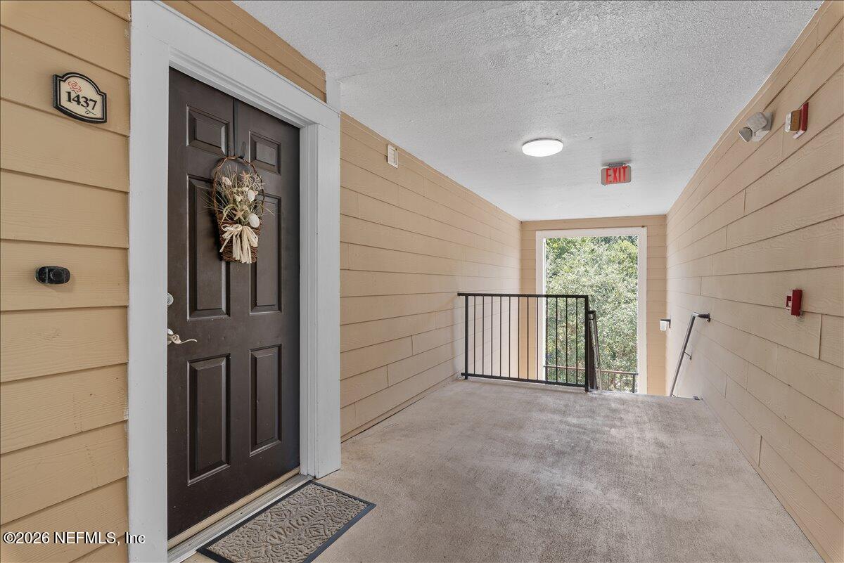 8550 Touchton Road, Unit 1437 Jacksonville, FL 32216 - Photo 3 of 36