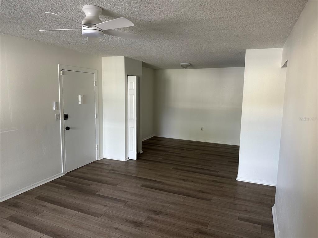 936 Lake Destiny Road, Unit H Altamonte Springs, FL 32714 - Photo 3 of 26 Gallery Image 3