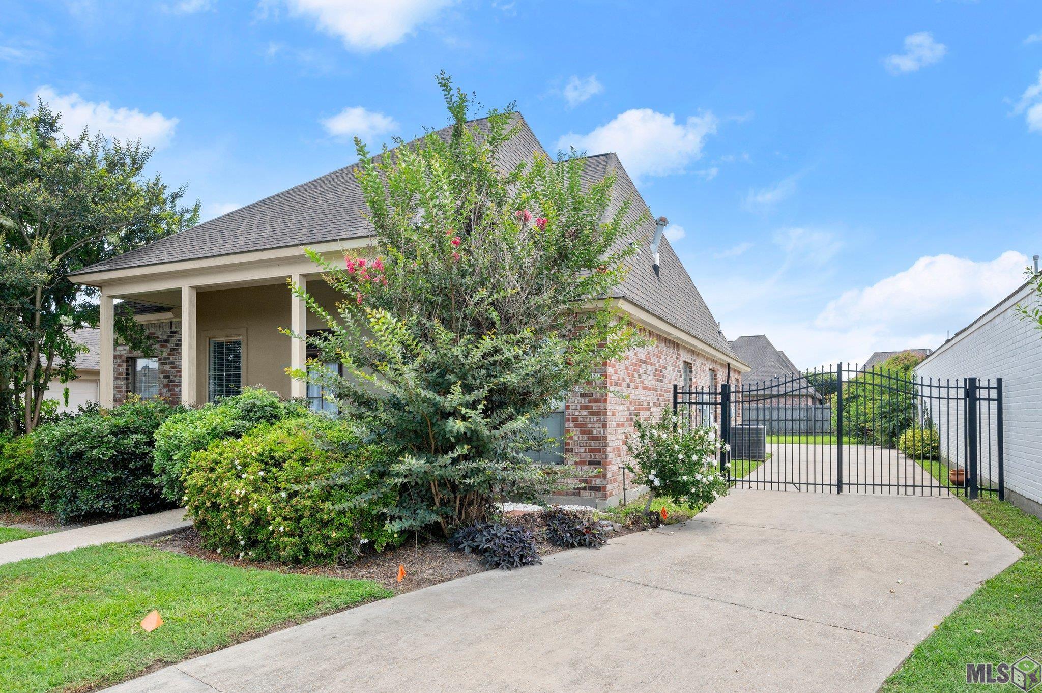 2211 Springtide Drive Baton Rouge, LA 70810 - Photo 3 of 17 Gallery Image 3