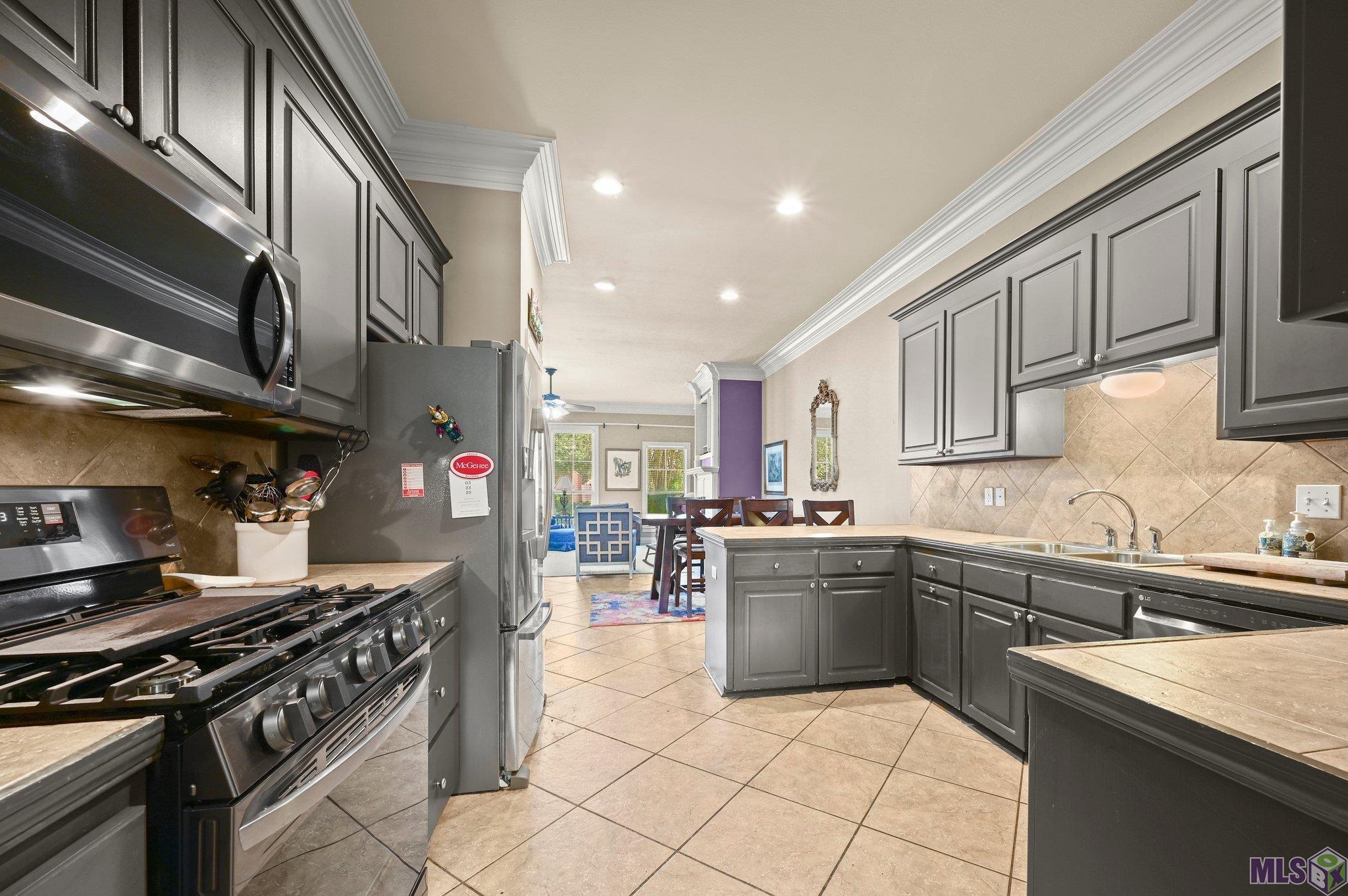 2211 Springtide Drive Baton Rouge, LA 70810 - Photo 10 of 17 Gallery Image 10