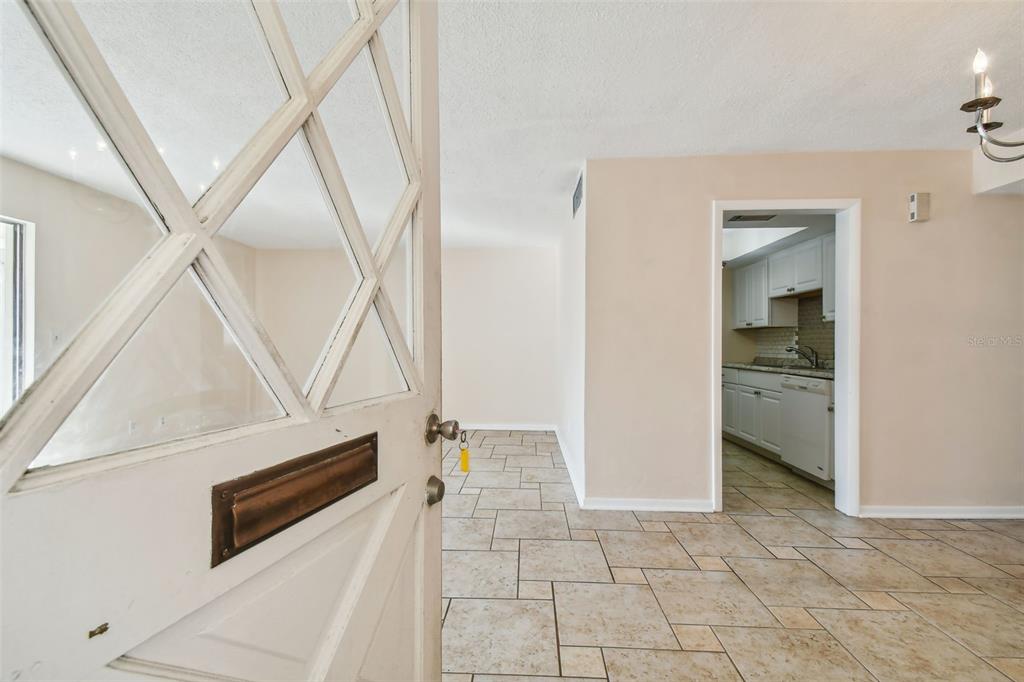 610 Indian Rocks Road North, Unit 121 Belleair Bluffs, FL 33770 - Photo 13 of 49