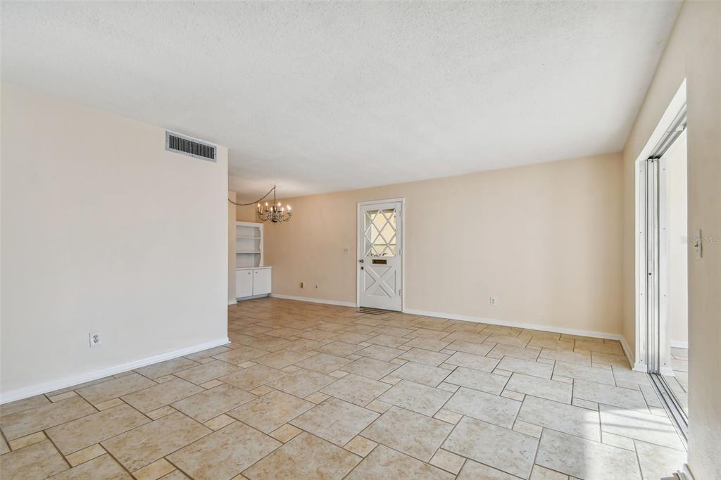 610 Indian Rocks Road North, Unit 121 Belleair Bluffs, FL 33770 - Photo 16 of 49