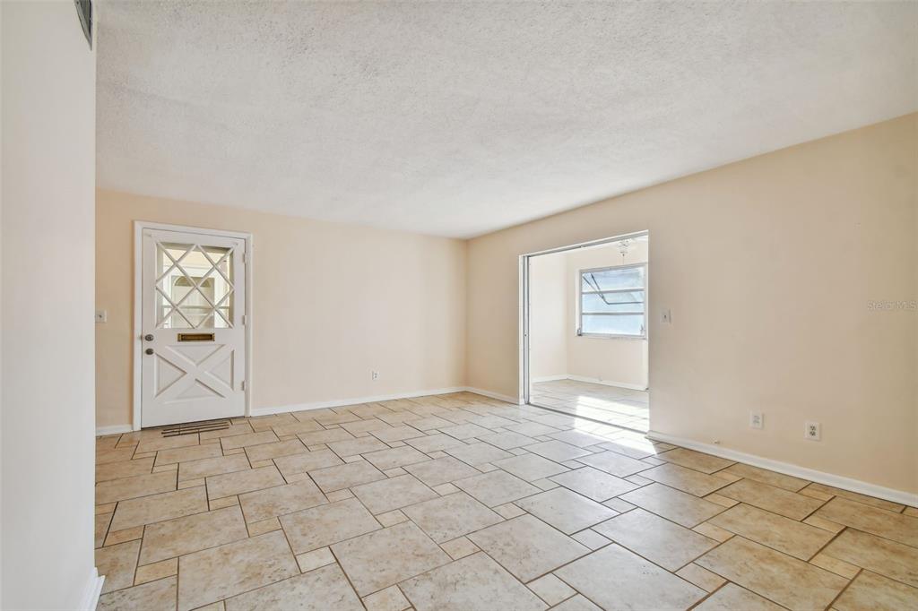 610 Indian Rocks Road North, Unit 121 Belleair Bluffs, FL 33770 - Photo 17 of 49