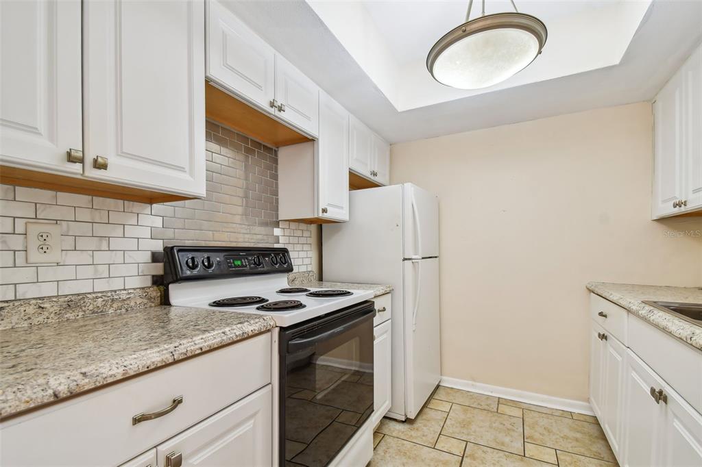 610 Indian Rocks Road North, Unit 121 Belleair Bluffs, FL 33770 - Photo 27 of 49