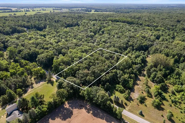 $49,900 | 1 98th Street, Howard City, MI 49329