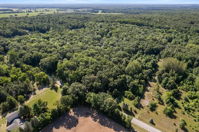 $49,900 | 1 98th Street, Howard City, MI 49329