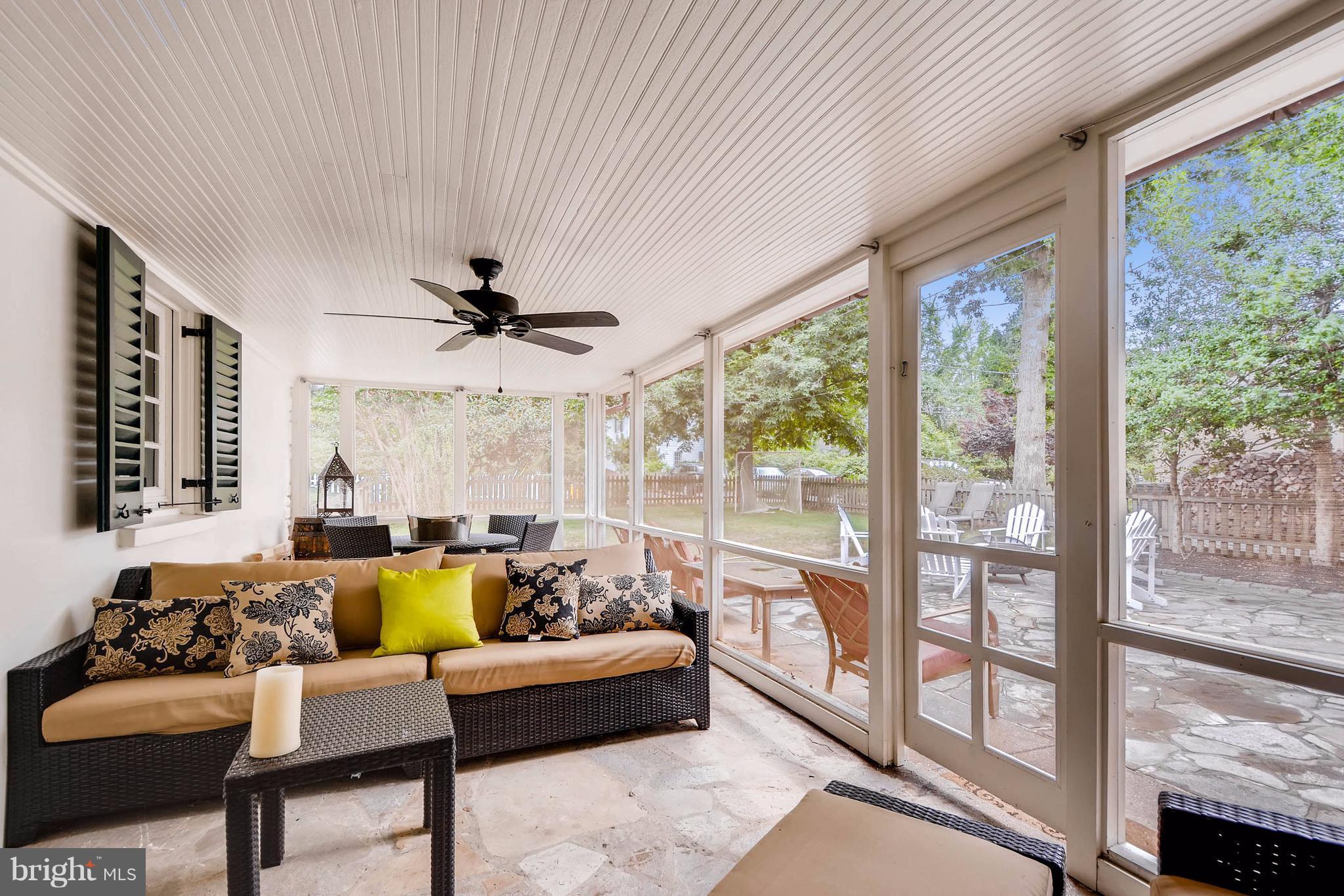 213 Paddington Road Baltimore, MD 21212 - Photo 26 of 30 Screened Porch