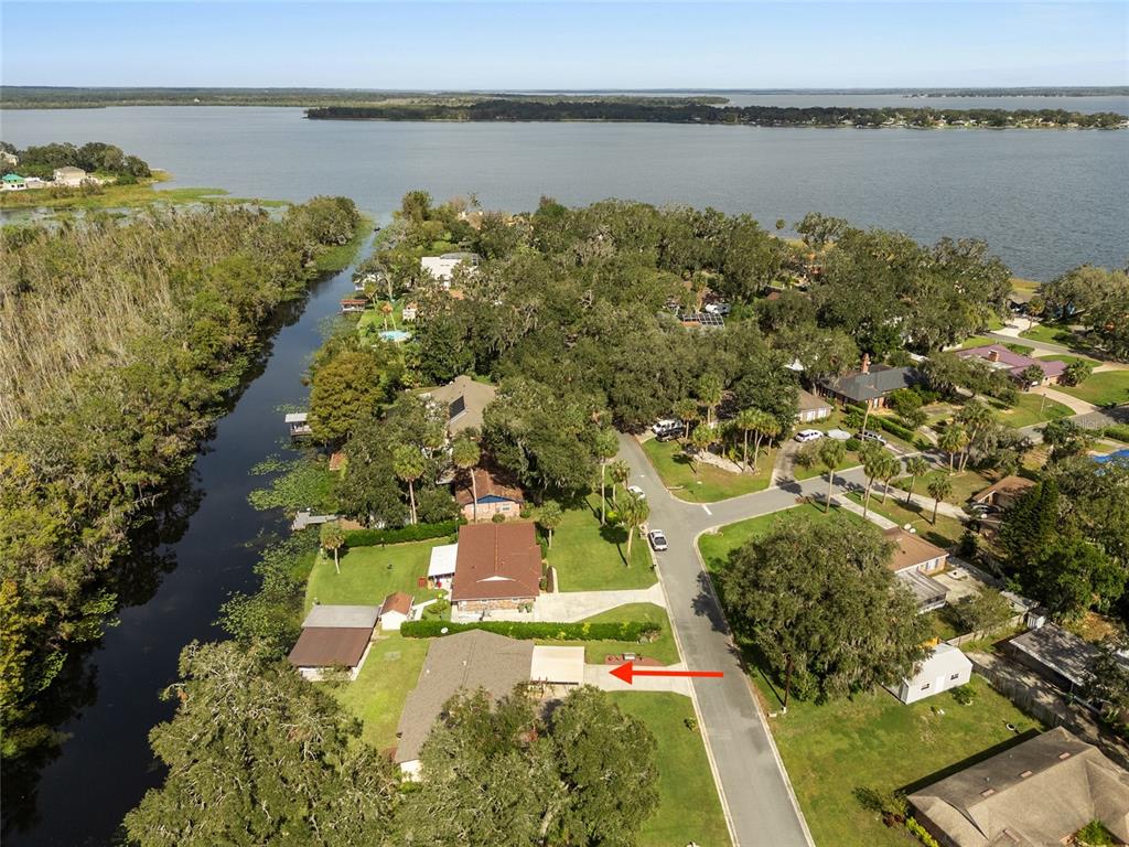1407 Beverly Point Road Leesburg, FL 34748 - Photo 2 of 65 Gallery Image 2