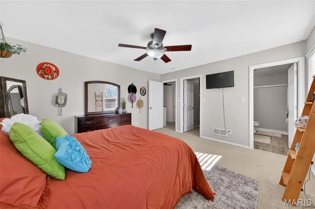 $225,000 | 122 Homeshire Drive, Unit 11, Wentzville, MO 63385