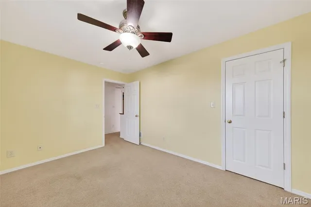 $225,000 | 122 Homeshire Drive, Unit 11, Wentzville, MO 63385