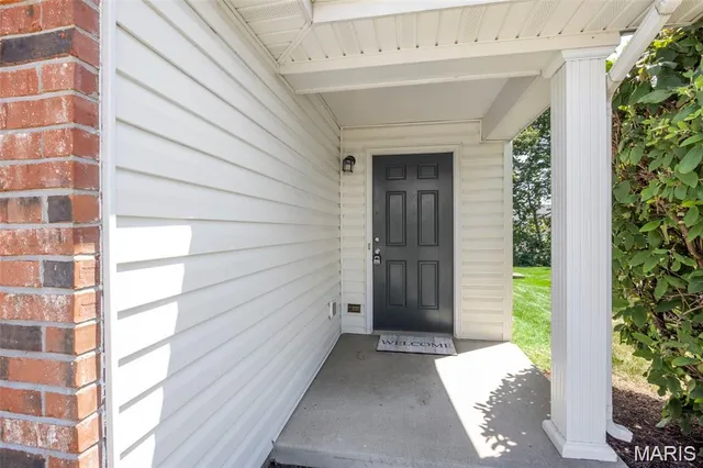 $225,000 | 122 Homeshire Drive, Unit 11, Wentzville, MO 63385
