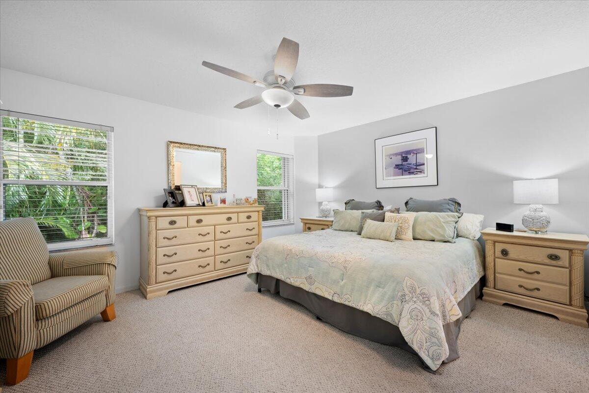 1047 Via Jardin Riviera Beach, FL 33418 - Photo 14 of 37 17-LUX_3353