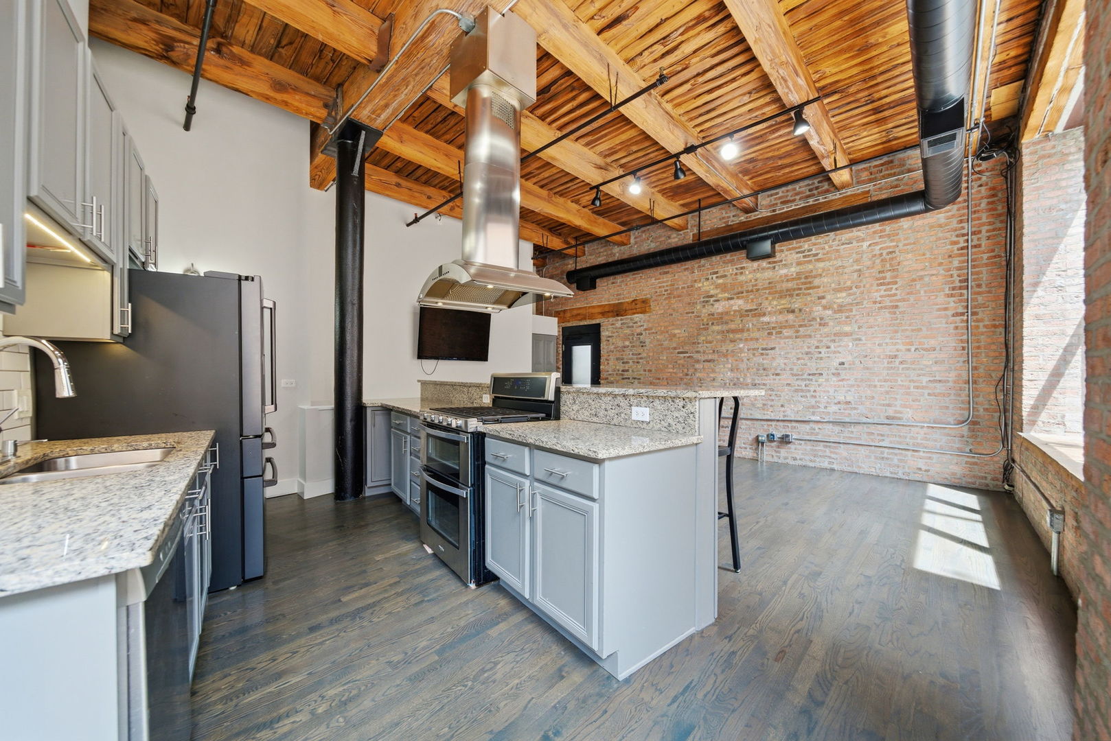331 South Peoria Street, Unit 107 Chicago, IL 60607 - Photo 6 of 16