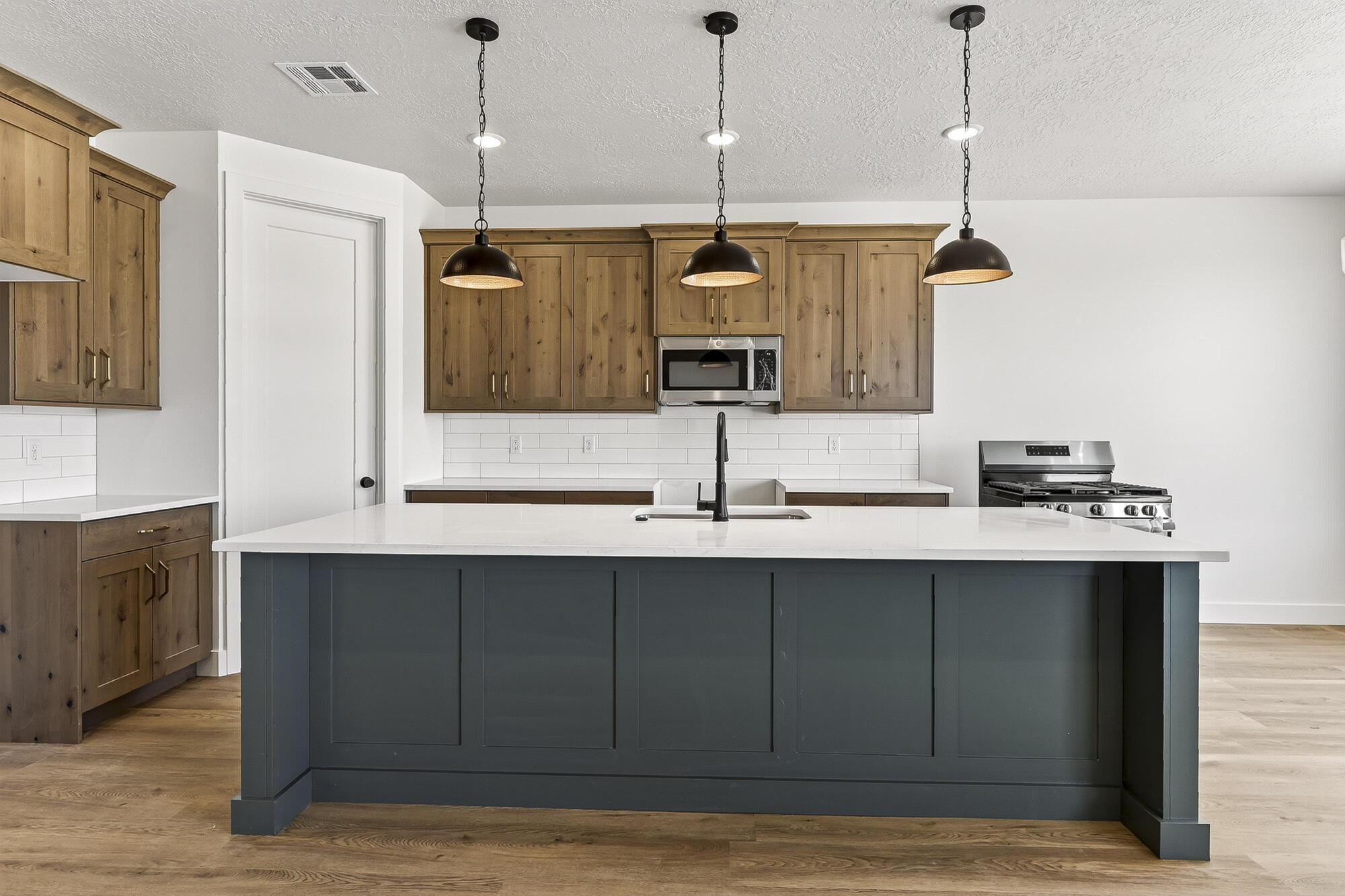 4939 North 10 East Enoch, UT 84721 - Photo 11 of 47 4939 N 10 E-59