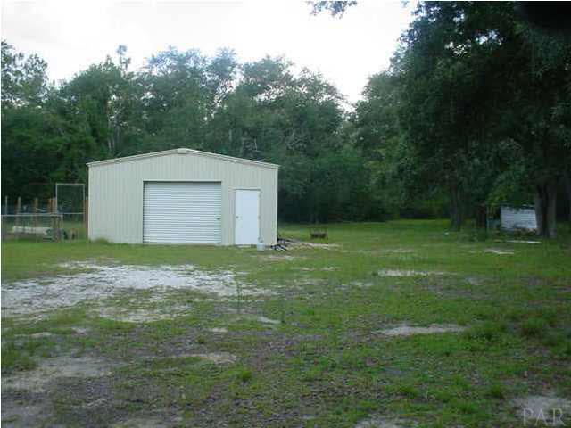 10024 Muscogee Road Milton, FL 32583 - Photo 2 of 6