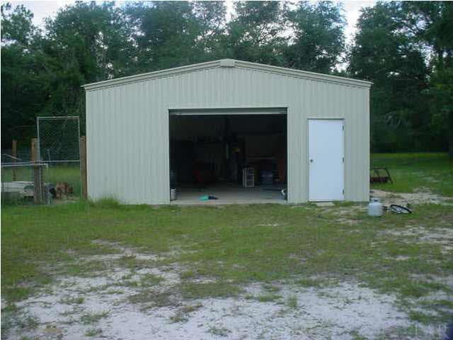 10024 Muscogee Road Milton, FL 32583 - Photo 3 of 6