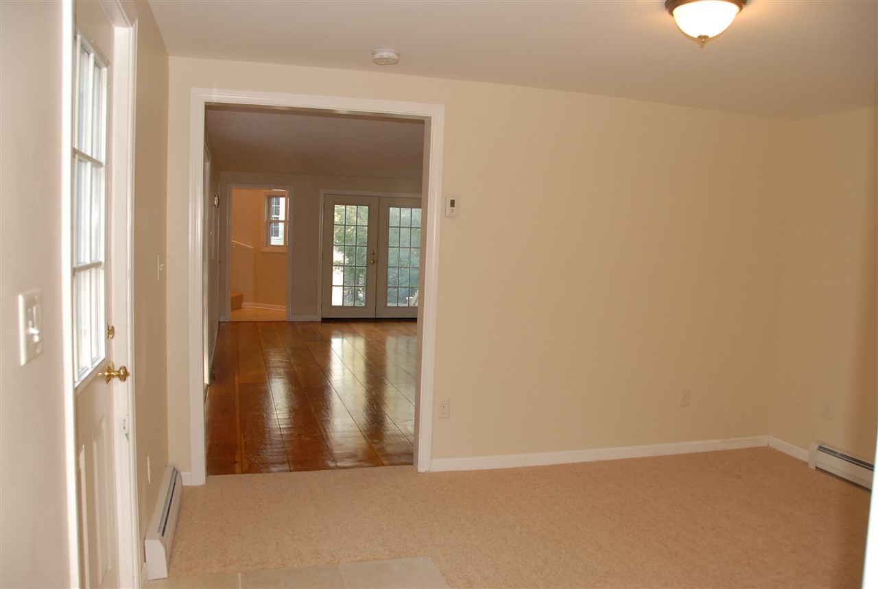 48 Deerhaven Road Weare, NH 03281 - Photo 12 of 39