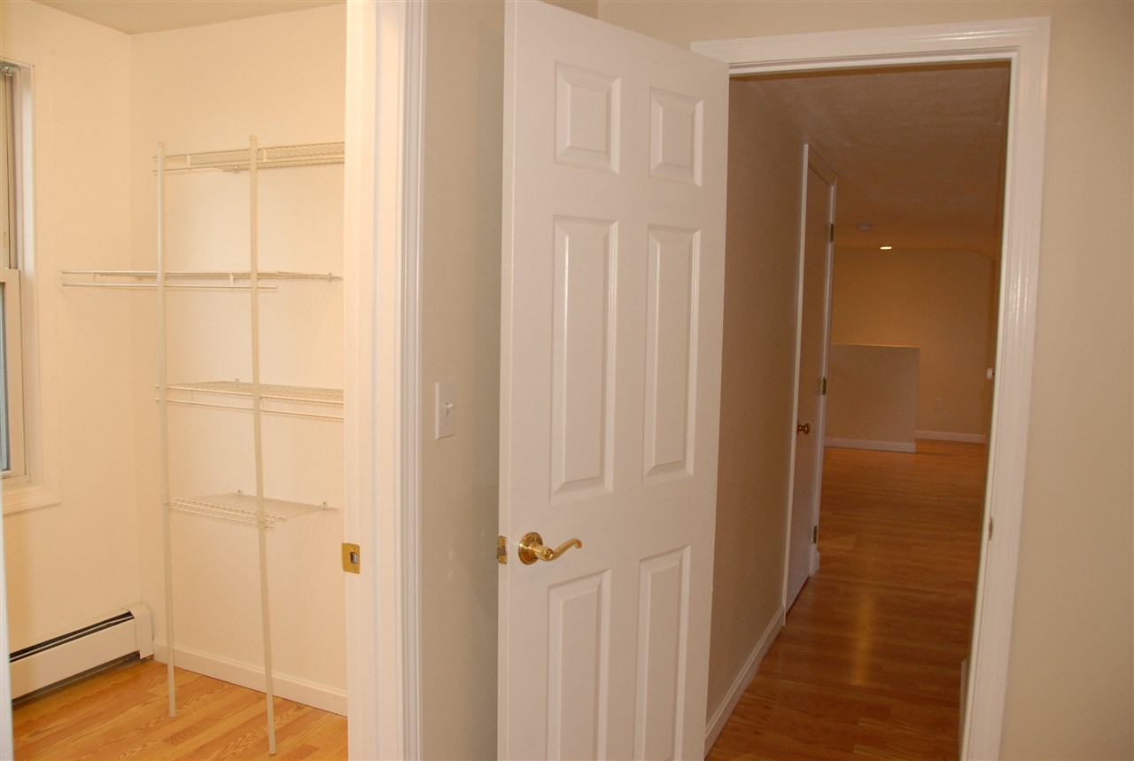 48 Deerhaven Road Weare, NH 03281 - Photo 23 of 39