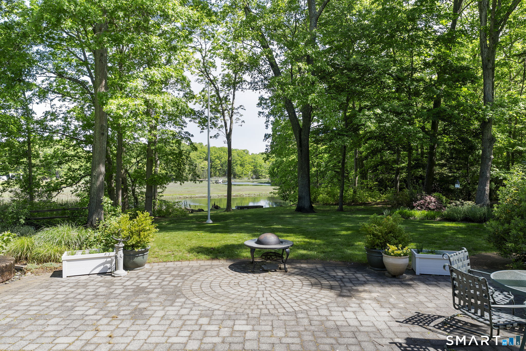 438 Grove Beach Road North Westbrook, CT 06498 - Photo 5 of 39