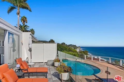 $2,145,000 | 27400 Pacific Coast Highway, Unit 108, Malibu, CA 90265