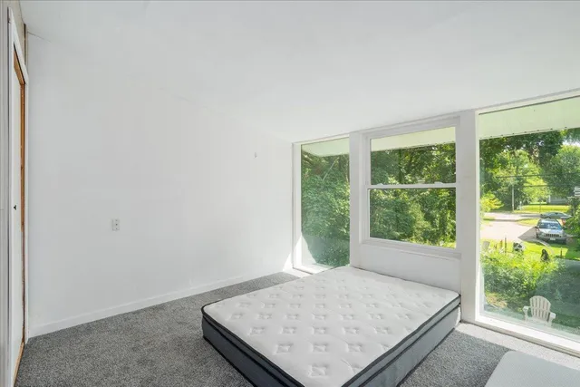 $259,900 | 527 West Grand Avenue, Eau Claire, WI 54703