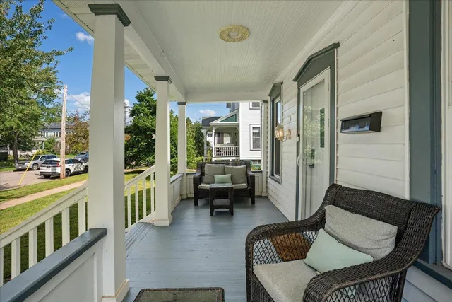 $259,900 | 527 West Grand Avenue, Eau Claire, WI 54703