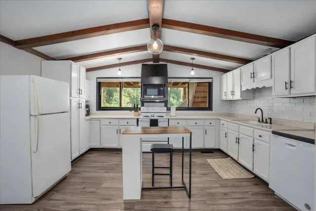 $259,900 | 527 West Grand Avenue, Eau Claire, WI 54703