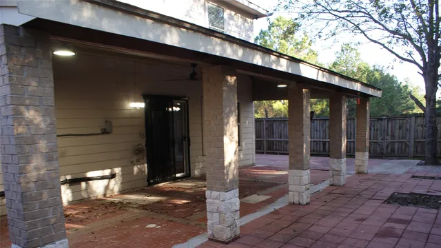 $254,975 | 12450 Grossmount Drive, Houston, TX 77066