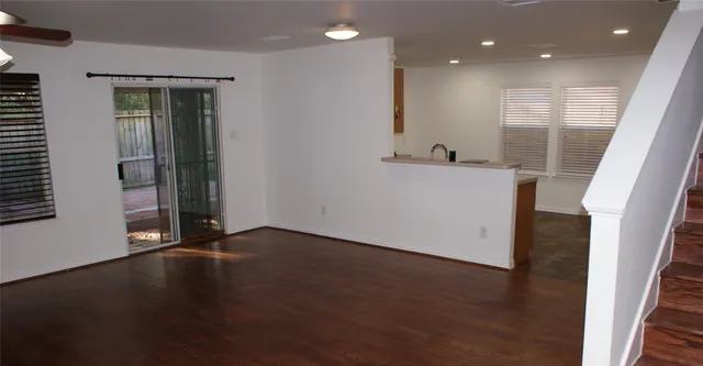 $254,975 | 12450 Grossmount Drive, Houston, TX 77066