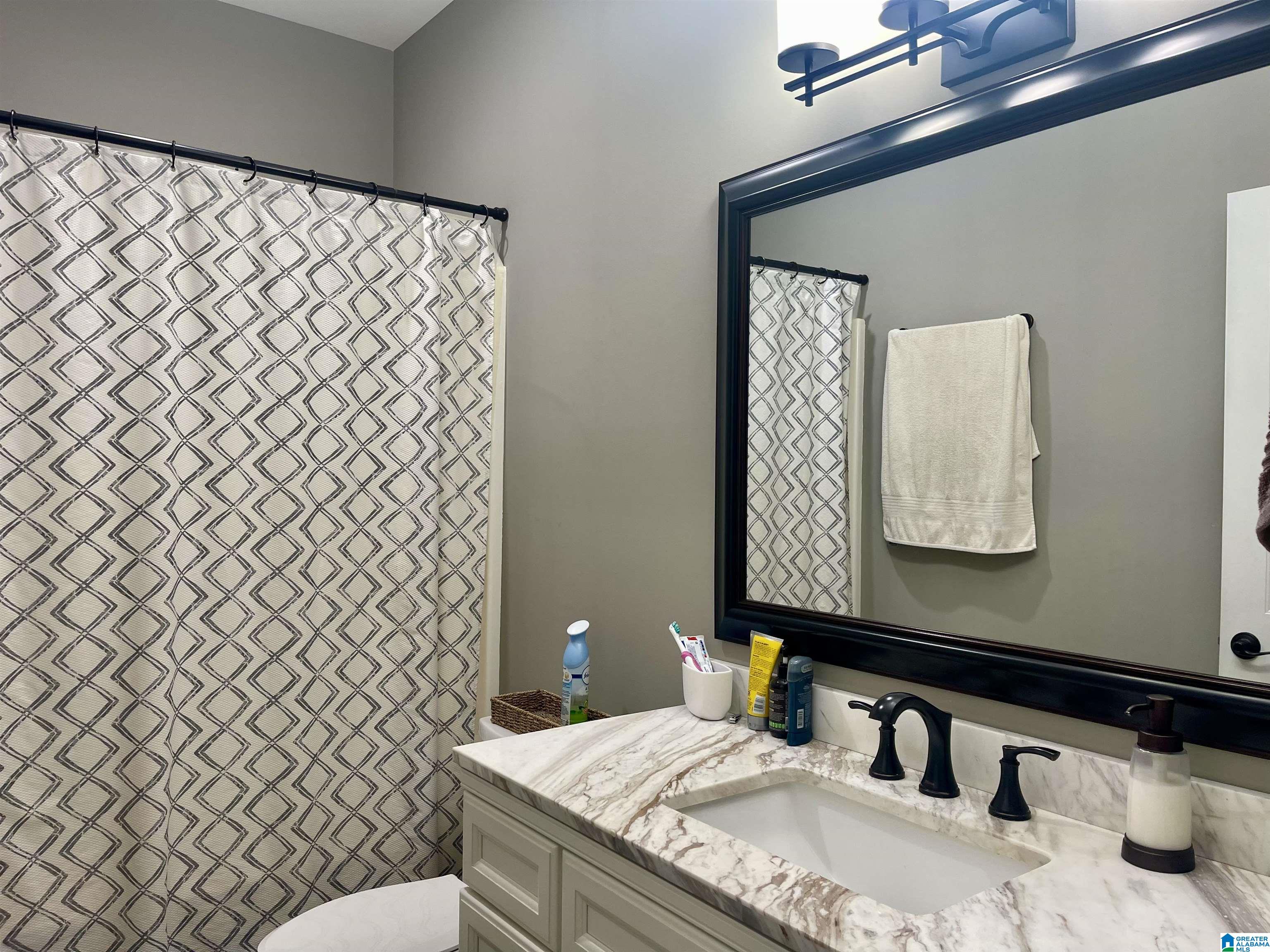 1565 Mountain Lake Road Warrior, AL 35180 - Photo 33 of 47