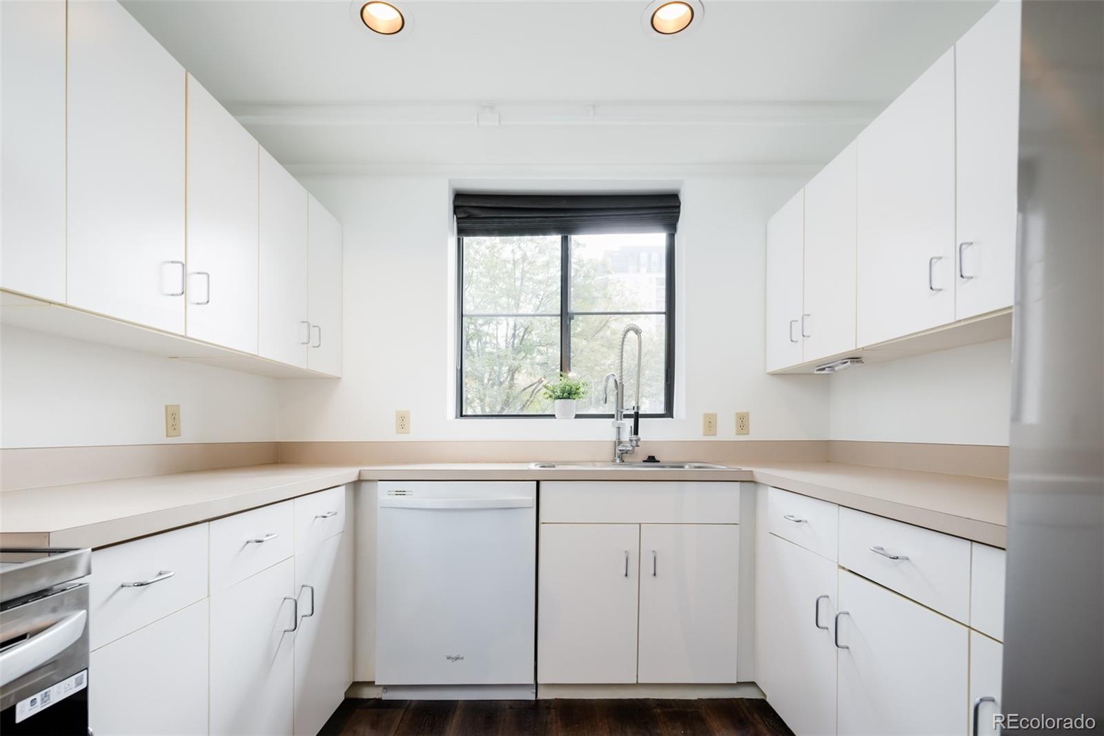 930 Acoma Street, Unit 212 Denver, CO 80204 - Photo 15 of 35