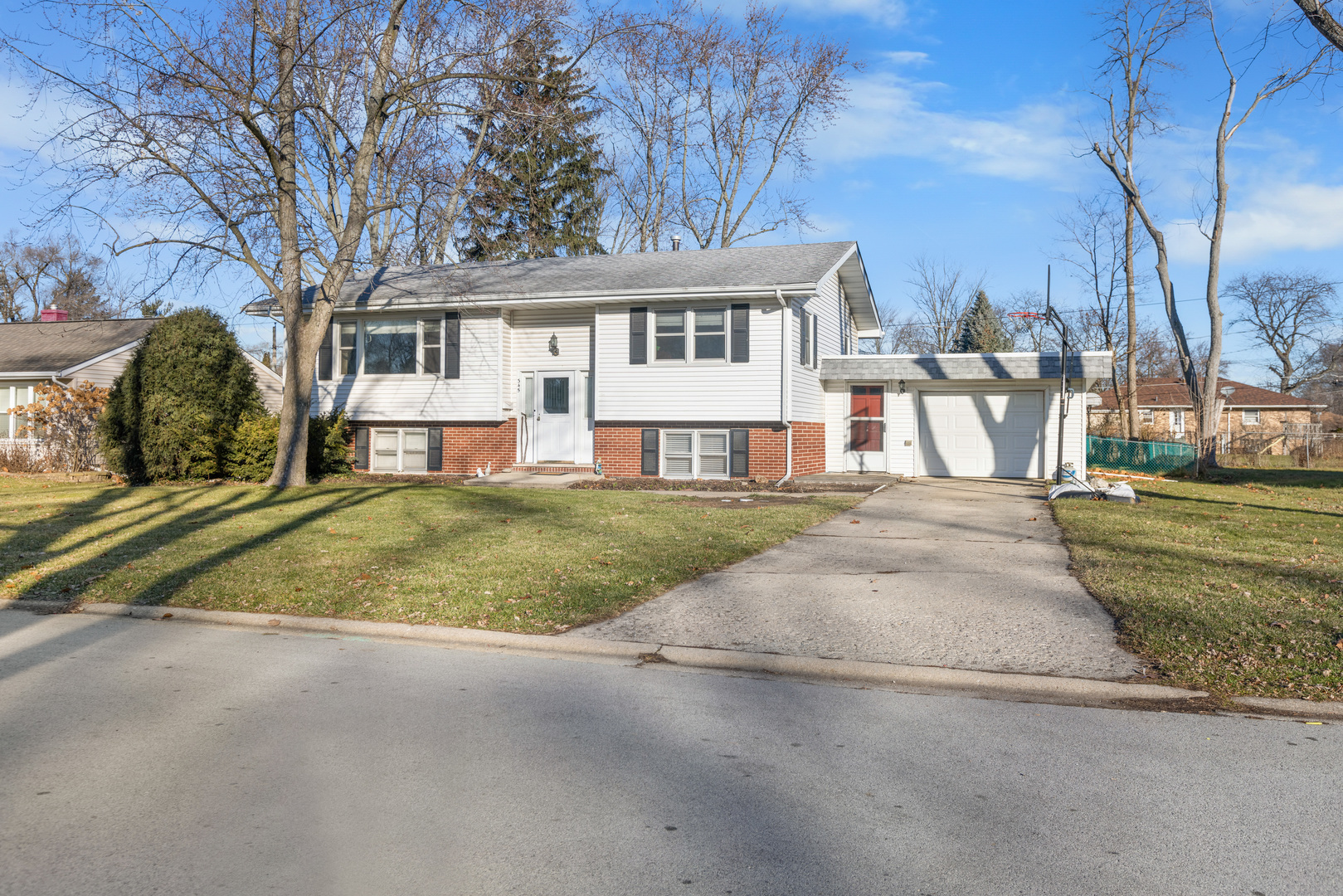 345 Division Street Crete, IL 60417 - Photo 1 of 21 Gallery Image 1