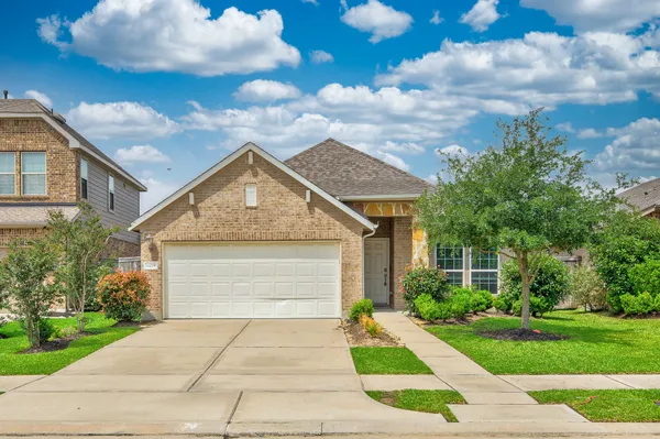 $2,300 | 11219 Victoria Hollow Trace, Richmond, TX 77406