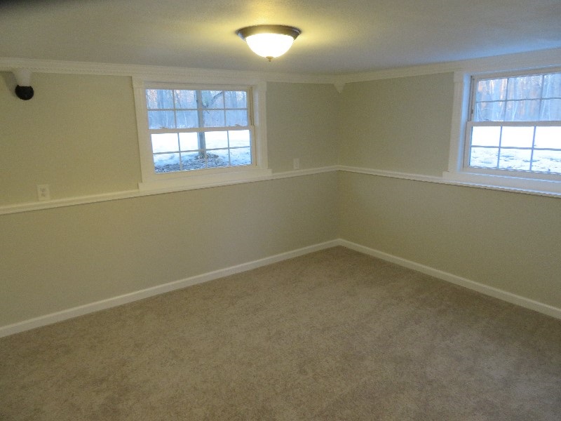 395 South 7 Mile Road Midland, MI 48640 - Photo 9 of 10 Gallery Image 9