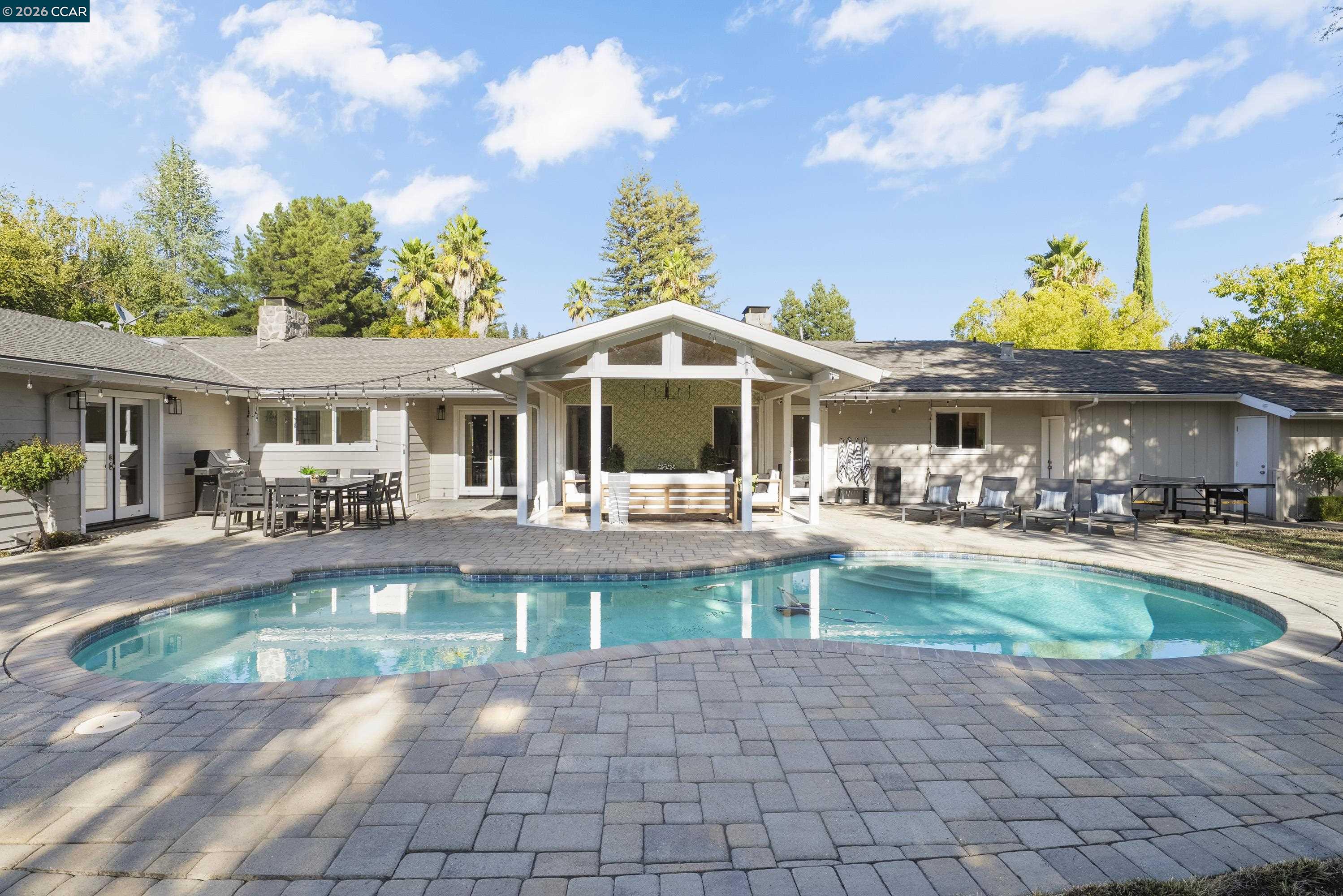 3144 Roundhill Road Alamo, CA 94507 - Photo 57 of 82 Gallery Image 57